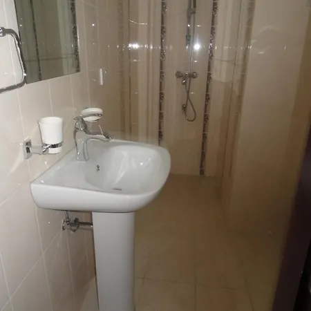 City And Hills View Apartment Nuwara Eliya Room photo